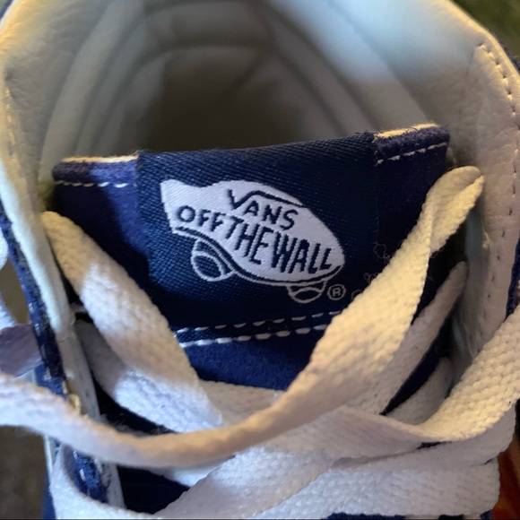 Vans shoes - Picture 4 of 6